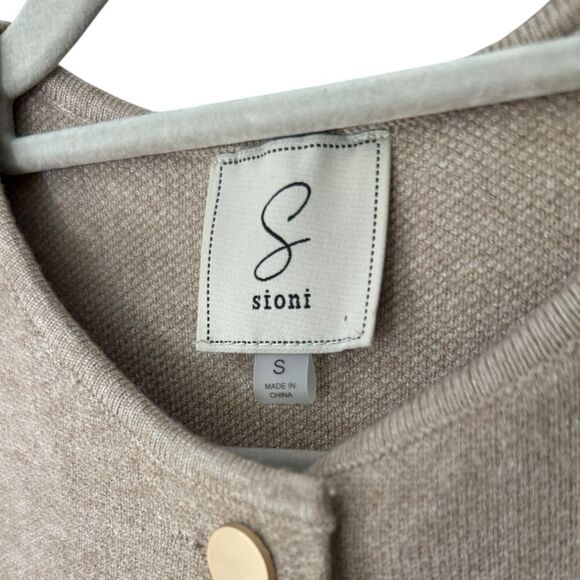 Sioni Classy Tan Gold Button Front Plush Cardigan Sweater - Picture 7 of 8